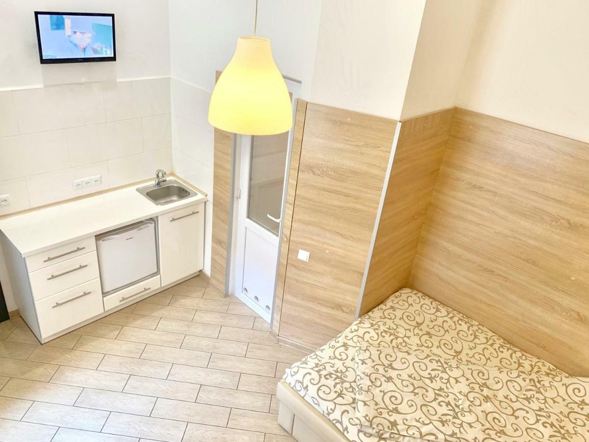 Smart -Апартаменти В Центрі Львова - 2 Хв До Оперного Театру Εξωτερικό φωτογραφία
